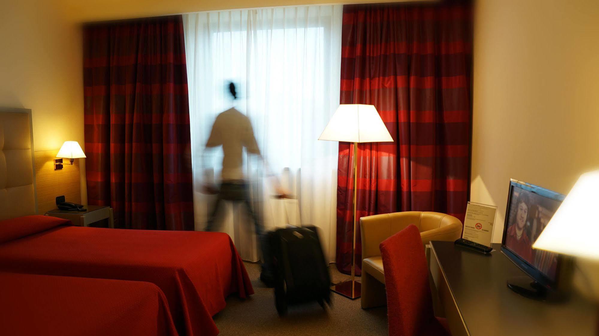 Garden Hotel Arezzo Luaran gambar